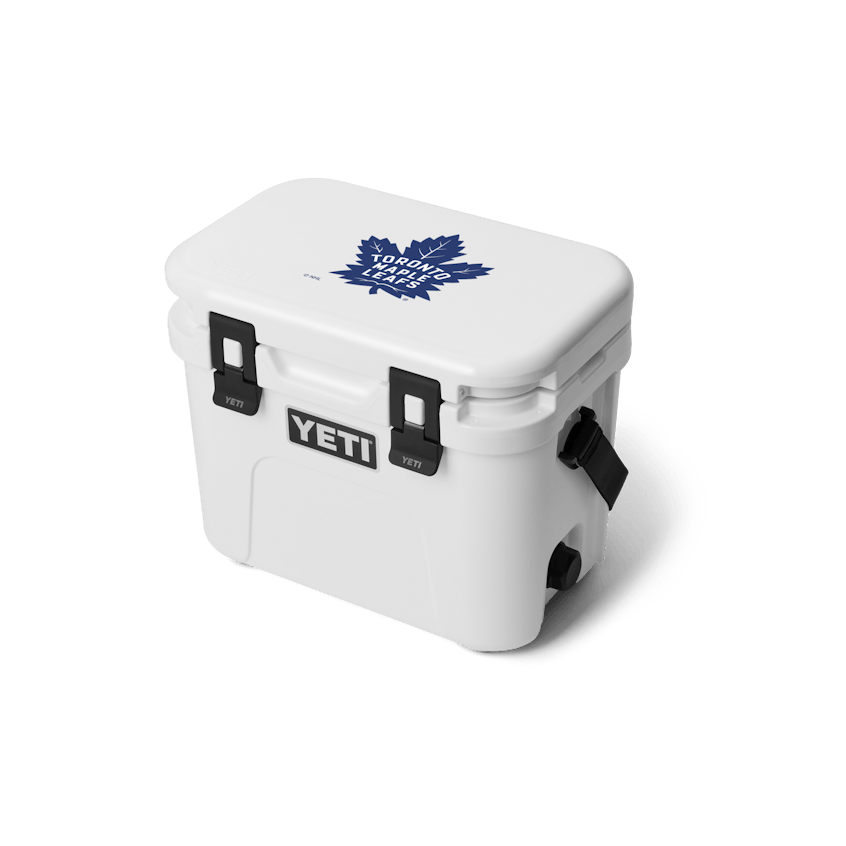 Toronto Maple Leafs Roadie® 15 Hard Cooler