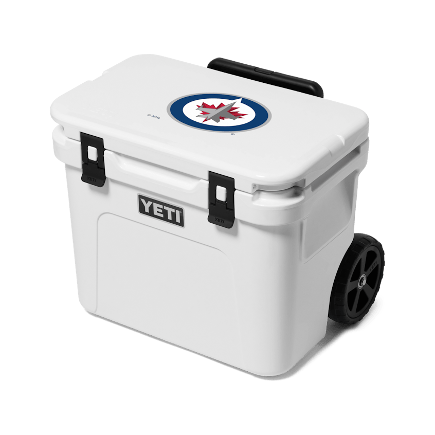 Winnipeg Jets Roadie® 32 Hard Cooler